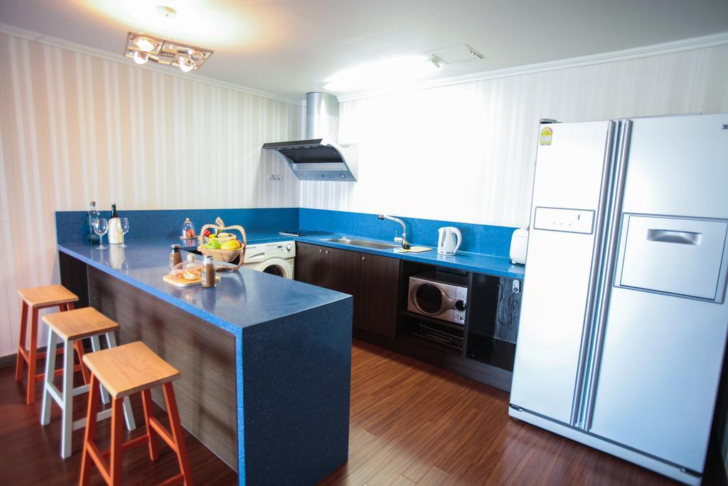 Tongyeong Bay Condo Hotel Экстерьер фото